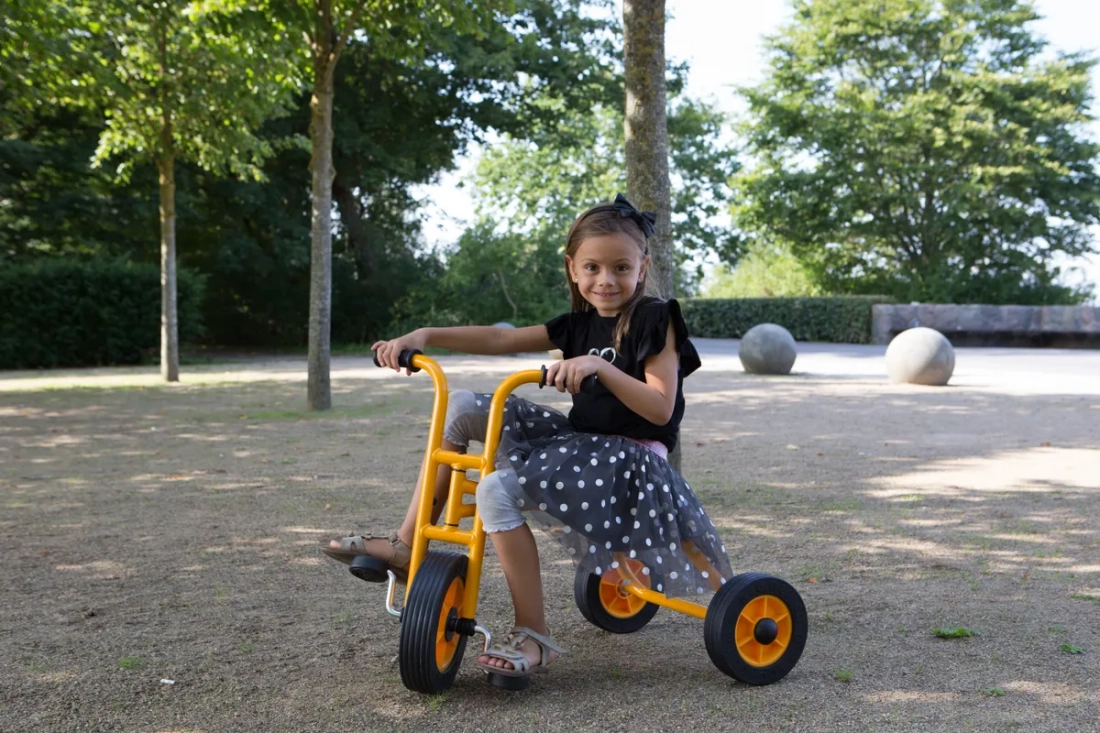 Grand tricycle