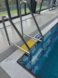 Element en ABS pour marche (échelle type S300)