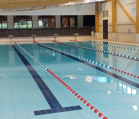 Equipements piscine Saint Roch Ferrières