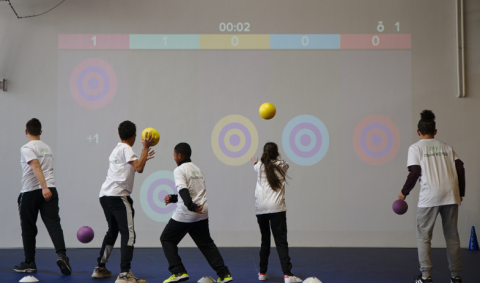 Mur interactif LÜ UNO IME Le Tremplin Gymnase Daniel Royer Châlons-en-Champagne