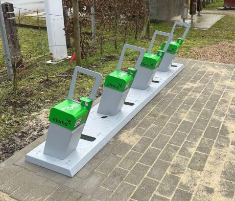 Installation de 4 bornes pour vélos à assistance électrique à Plombières