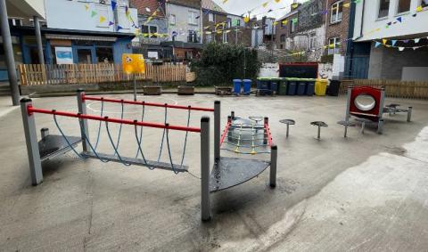 obstacles ludiques pour enfants
