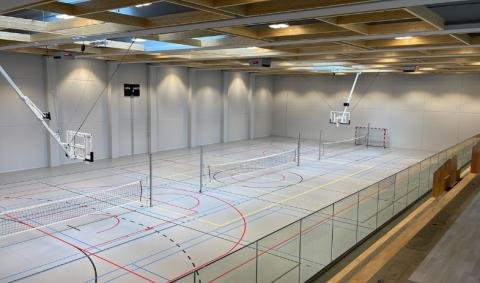 Sol sportif et équipements stade Owens Anderlecht
